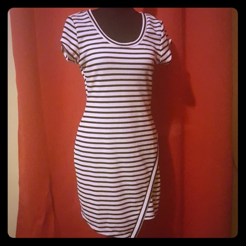 No Boundaries M (7-9) spring/summer dress